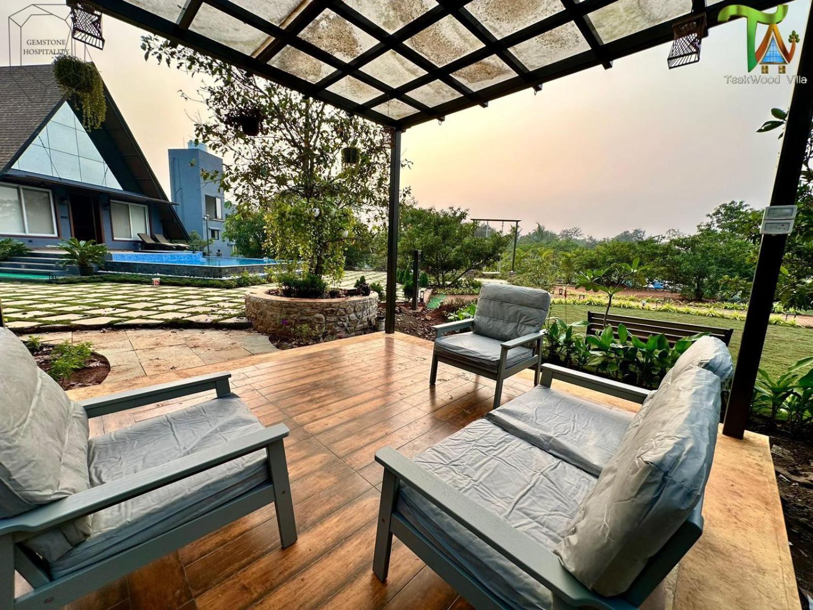 Luxurious 3Bhk W//Pool Teakwood Villa By Gemstone Hospitality アリバグ エクステリア 写真